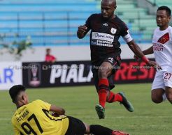 Boaz Cetak Gol Penentu Kemenangan Persipura atas PSM Makassar
