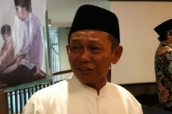 KH Abdul Qarim Akui...