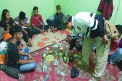 Pesta Miras di Kosan, 9 Remaja dan 1 Wanita Digerebek Satpol PP