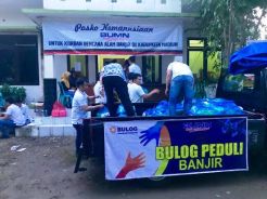 Banjir Landa 15 wilayah di Jawa Timur, Bulog Salurkan Beras CBP