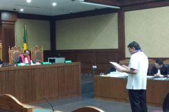 Lucas Berharap Divonis Bebas oleh Hakim Pengadilan Tipikor