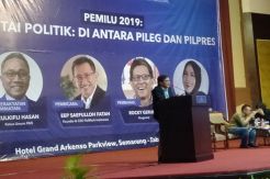 Rocky Gerung: Seluruh Tuyul Tak Mampu Curi Uang untuk Gaji Pengangguran