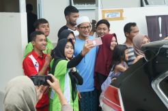 Salat Dzuhur di Rest Area KM 228A , Sandi Ingin UMKM di Sana Maju