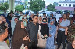 Izin Penggunaan Tempat Dipersulit, Relawan Prabowo-Sandi Geruduk Kantor Wali Kota