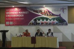 Misi Mulia Kemenpar di Weekend Market Crossborder untuk Masyarakat Perbatasan
