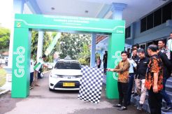 Gibran Ikut Luncurkan Layanan Grab di Bandara Adi Soemarmo
