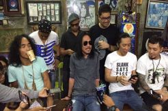 Gandeng Ratusan Seniman,...