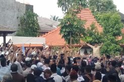 Ke Banten, Prabowo Resmikan Kantor DPD hingga Sapa Ribuan Pendukungnya