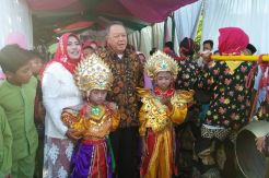 Jurus Jitu Caleg Perindo Kenalkan Seni Barongan pada Milenial