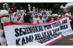 Tanah Wakaf Masjid Dicaplok Asing, Ribuan Jamaah Assyahdatain Demo Kantor BPN