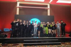 Z Boys dan Z Girls, Grup Vokal dengan Anggota dari 7 Negara