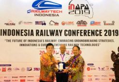 Bangun Jalur KA 13.000 Km hingga 2030, Butuh Dana Rp917 Triliun