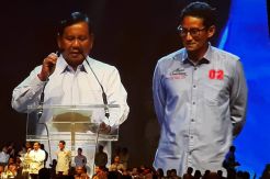 Bertemu Pengusaha, Prabowo-Sandi...