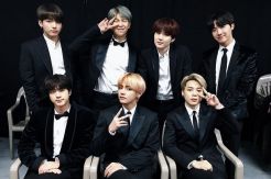 BTS Janji Bertemu Fans di The Fact Music Awards 2019