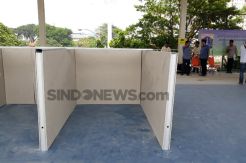 Tak Dapat Lapak Skybridge, PKL Akui Terpaksa Jualan di Trotoar