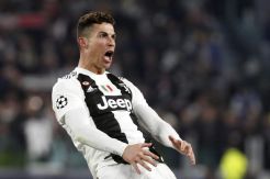 Lolos Sanksi, Ronaldo Bisa Tampil Lawan Ajax Amsterdam