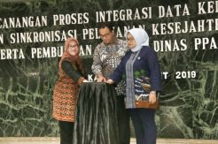 DKI Canangkan Integrasi Data Keluarga Satu Pintu