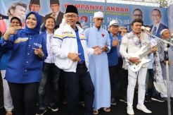 Kampanye Bersama Zulkifli Hasan, Rhoma Ajak Warga Pilih PAN