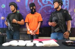 Bandar Sabu Rp1,9 Miliar Dicokok Saat Tunggu Pembeli di Halte Manggarai
