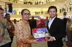 Kimia Farma Siap Ekspansi 10 Outlet Kesehatan dan Kecantikan