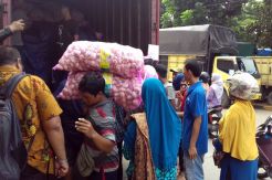 Jaga Stabilitas Harga Bawang Putih, Kementan Gelar Operasi Pasar