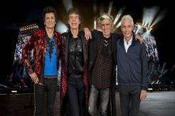 Mick Jagger Sakit, Rolling Stone Tunda Tur Amerika Utara