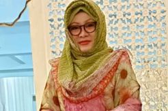 Kunjungi Pesantren, Mbak Tutut Minta Santri Tahu Politik