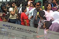 Disdukcapil Rampungkan Pemutakhiran Data Kartu Keluarga