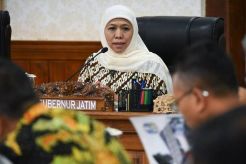 Gubernur Jatim Santuni Keluarga Bonek Korban Kecelakaan Maut