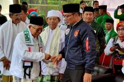 Dampingi Kiai Maruf Kampanye, Ridwan Kamil Ajak Warga Bandung Lakukan 2 Hal Ini