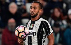 Benatia Dukung Ajax Amsterdam Kalahkan Juventus