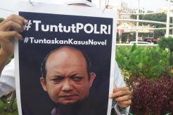 Polri Didesak Tuntaskan Kasus Novel Baswedan Disiram Air Keras