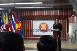 Didampingi Wamenlu, Anies Resmikan Stasiun MRT ASEAN