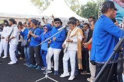 Didampingi Rhoma Irama,...