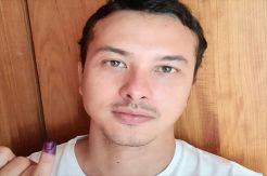 Nicolas Saputra Unggah Selfie Pertama, Ini Gaya Artis Nyoblos