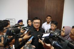 Sembilan Polisi Meninggal Saat Kawal Pemilu, Mendagri Berduka
