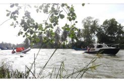 Terpeleset, Siswa SMA Mukomuko Hanyut di Sungai Selagan