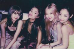 Ariana Grande Pamer...