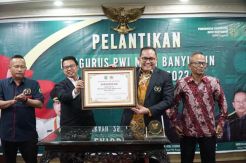 Bupati Muba Dodi Reza Alex Jadi Anggota Kehormatan PWI