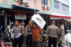 KPU Tanjungpinang Distribusikan Logistik untuk Pencoblosan Ulang di 5 TPS