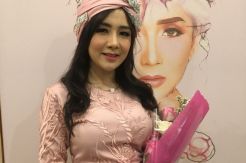 Pedangdut Ucie Sucita Akhirnya Wujudkan Mimpi Masa Kecil
