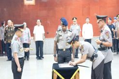 Gubernur Papua Barat Kecewa Pergantian Kapolda