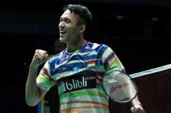 Jojo Lumat Pemain China, Jajal Tunggal Jepang di Semifinal