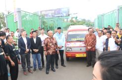 Angkot Berbasis Online...