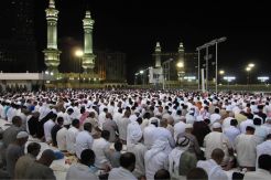 Apakah Rasulullah Salat Tarawih 20 Rakaat? Ini Penjelasannya