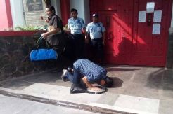 Rachmat Yasin Langsung Sujud Syukur saat Keluar Lapas Sukamiskin