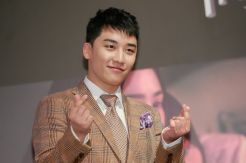 Dituding Gunakan PSK untuk Dirinya Sendiri, Seungri Menyangkal