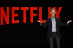 Bantu Pengguna, Netflix...
