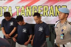 Peras Sekdes Rp700 Juta,...