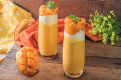 Berbuka Puasa dengan Smoothies Mangga yang Lumer di Mulut